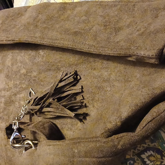 Bella Russo Brown Faux Suede Slouched Purse Green - Picture 6 of 7